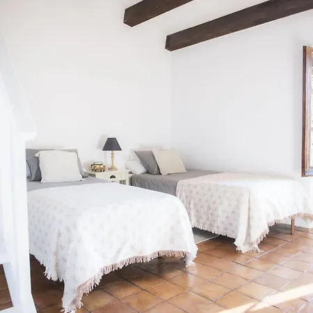 Casa Baraldes Holiday home *